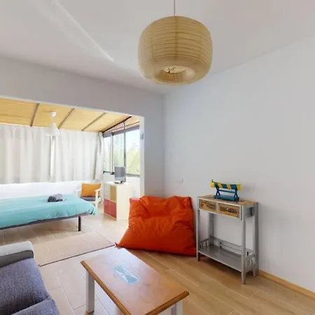 Sunny, Cosy And Relaxing Loft Lejlighed *